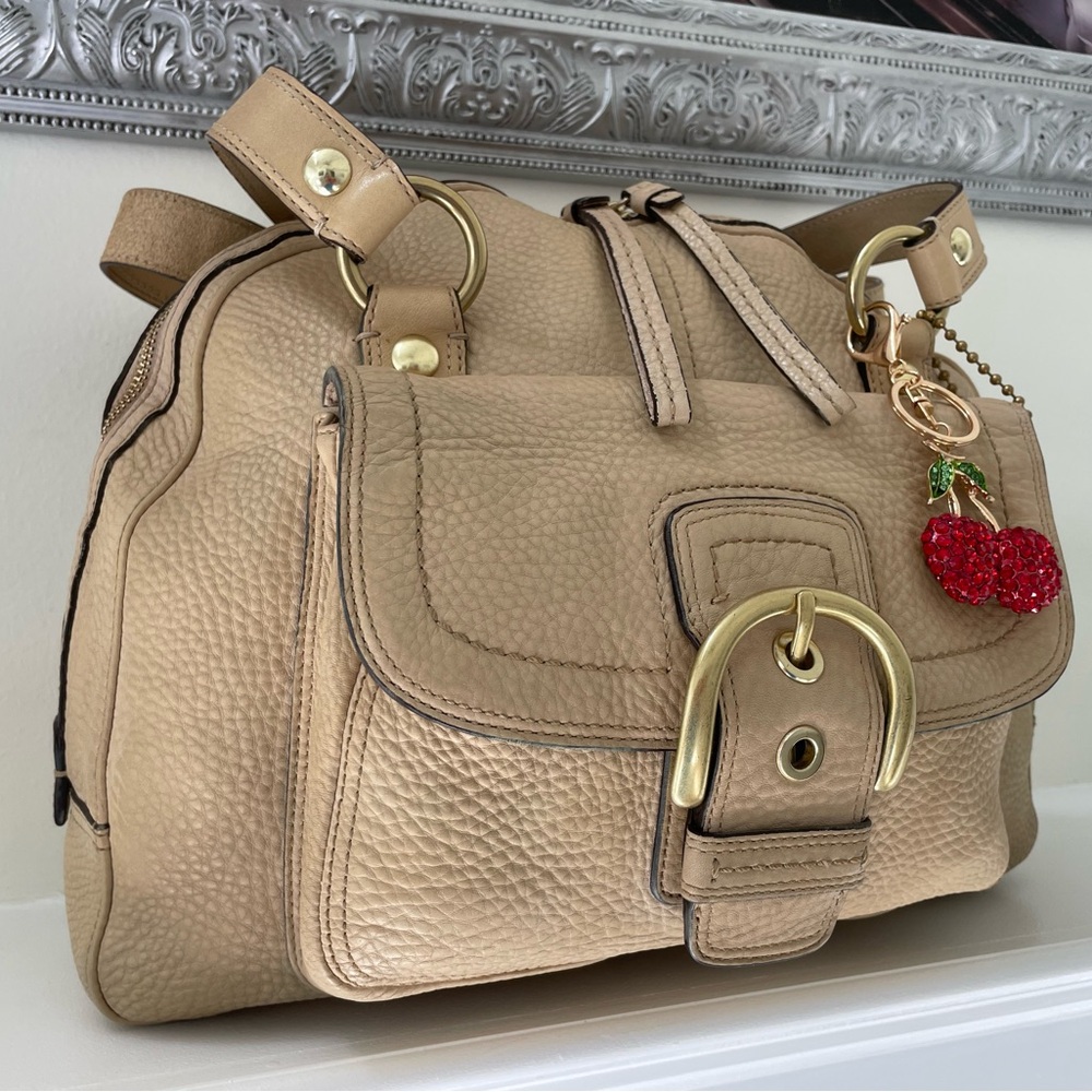 Coach M0793-11843 Courtney Soho Dome large Satchel